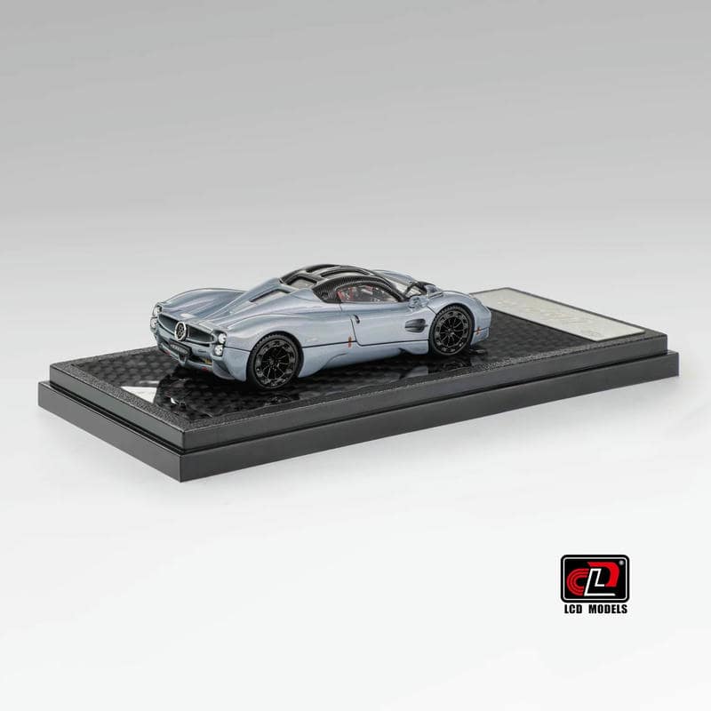 LCD 1:64 Pagani Utopia Coupe Diecast Model Car