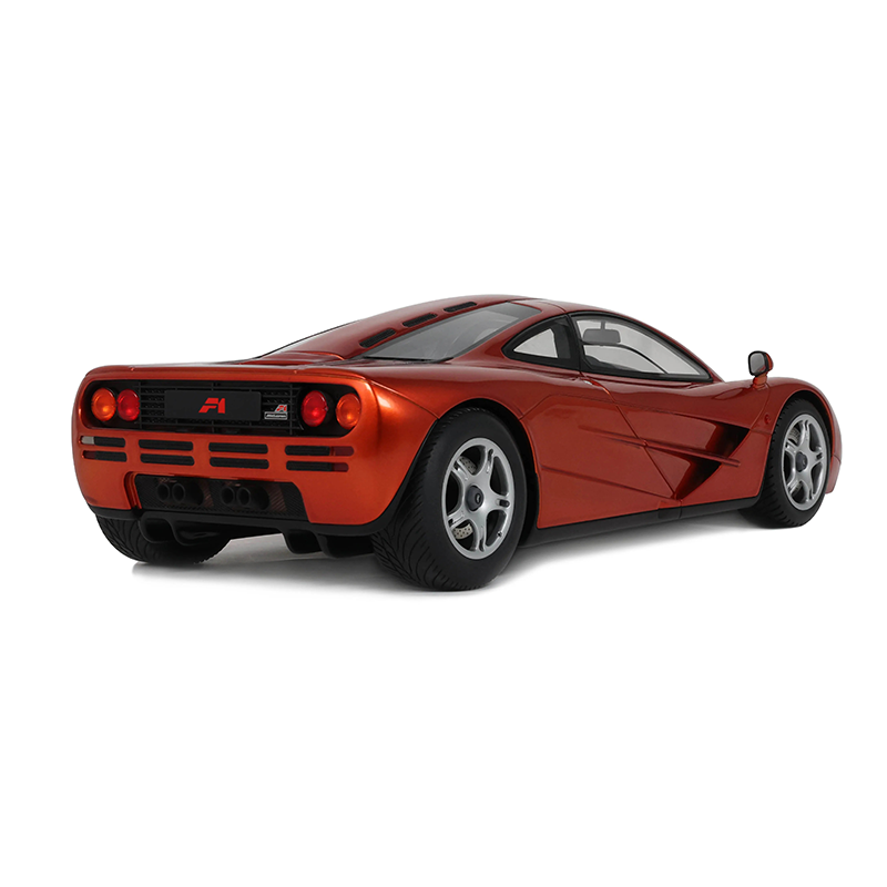 GT Spirit 1:18 McLaren F1 Road Car Resin Model – Legendary