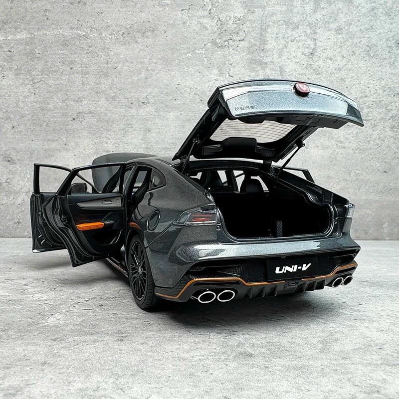 Changan UNI-V (3rd Generation) 1:18 Diecast Model Car