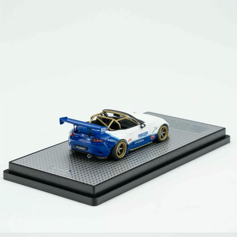 INNO 1:64 Mazda MX-5 ND PANDEM Rocket Bunny V1.0 Diecast Model