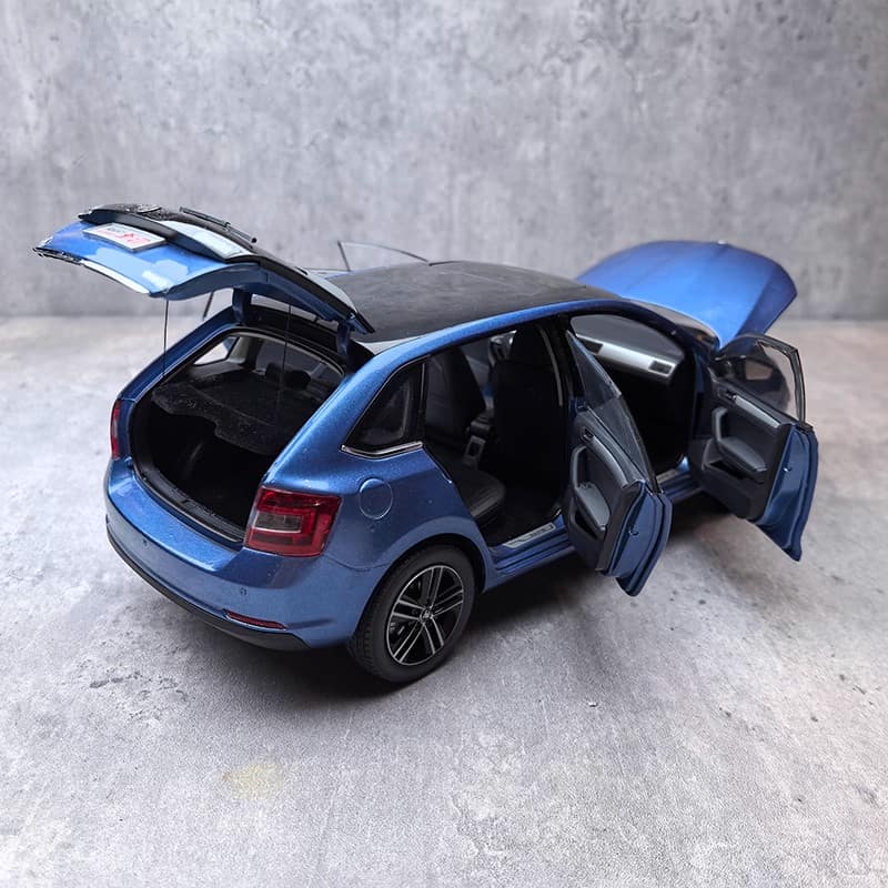 SAIC1:18 Scale Volkswagen Skoda Rapid Die-Cast Model Car