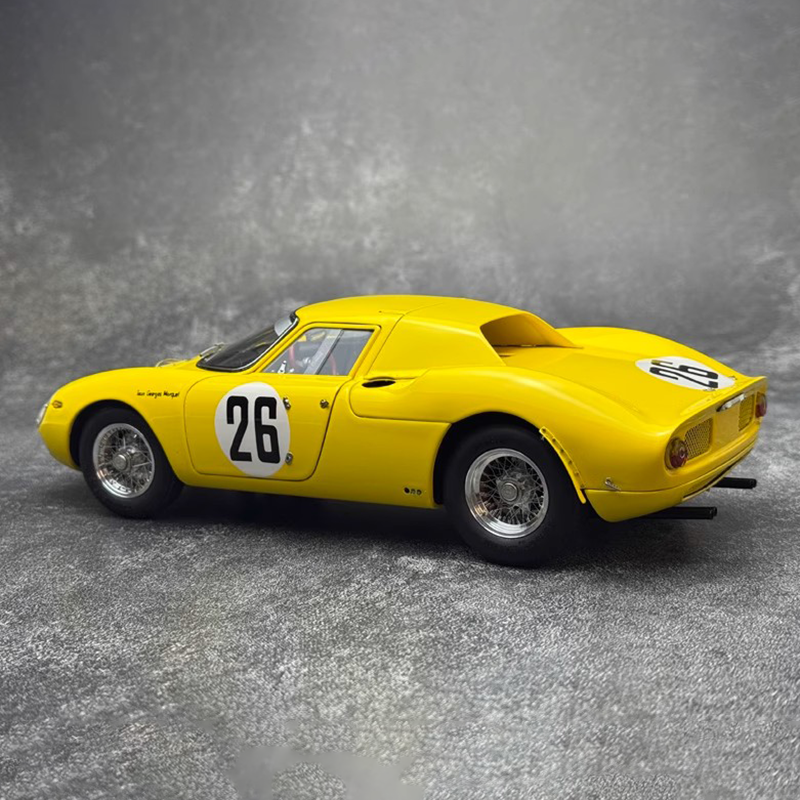 CMC Ferrari 250 LM #26 1:18 Diecast Classic Racing Car Model