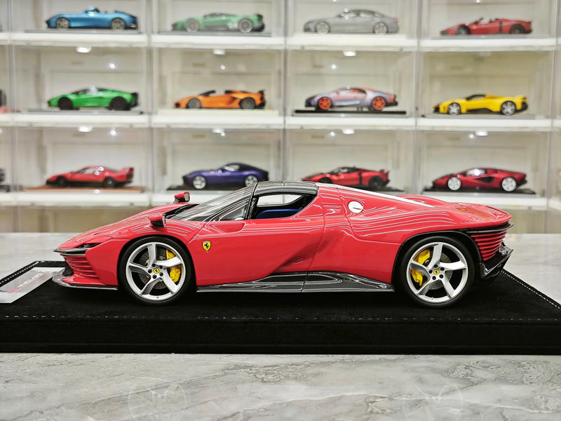 Zigzag Youngster 1:18 Ferrari Daytona SP3 Resin Model