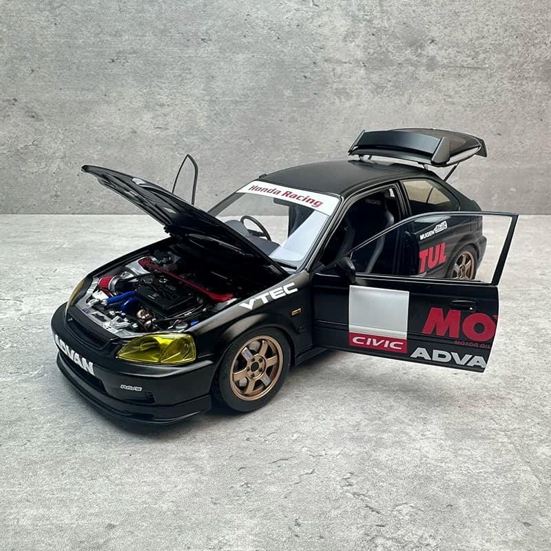 MotorHelix 1:18 Honda Civic Type R EK9 Diecast Model