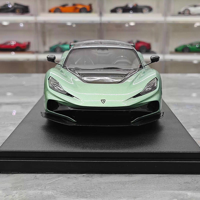 GT Spirit 1:18 Rimac Nevera R Resin Model – GT547
