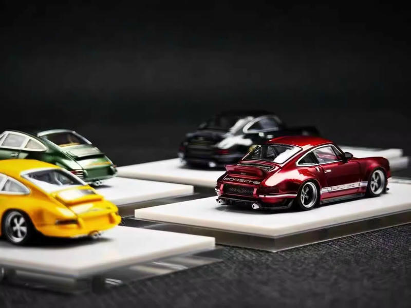 Zincit Model 1:64 Porsche 911 Singer Coupe DLS Alloy Model