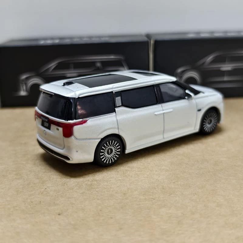 Original 1:64 ZEEKR 009 Electric MPV Diecast Model
