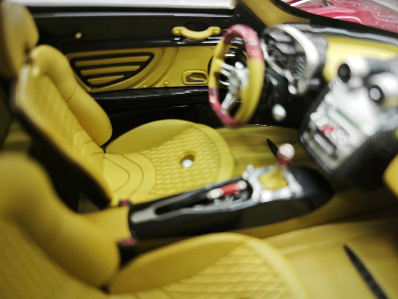 HH Model Pagani Zonda F 1:18 Resin Model Car