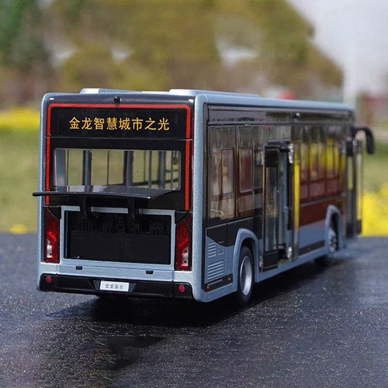 1:38 King Long XMQ6105G Alloy Bus Model with Lights