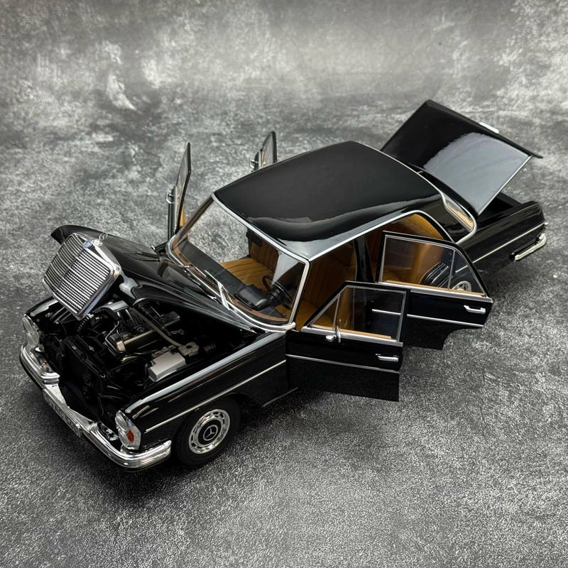 Norev 1:18 Mercedes-Benz 280 SE 1968 (W108) Diecast Model – 183762