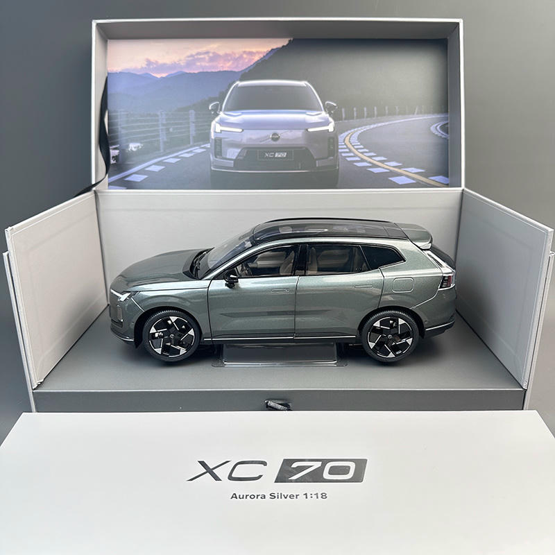 1:18 XC70 Diecast Opening Model – YX car model