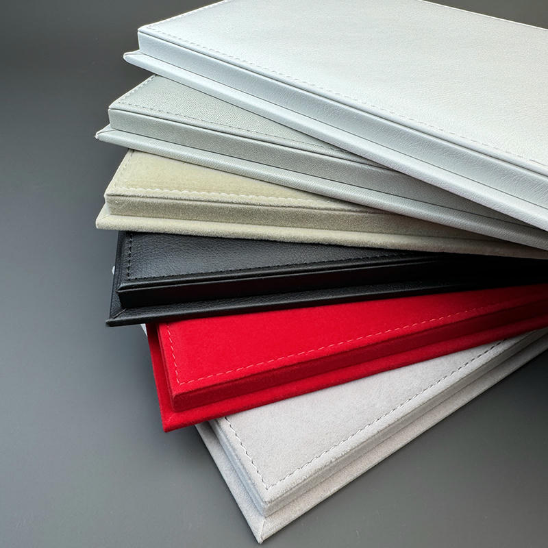 1:18 Display Box + Premium Base