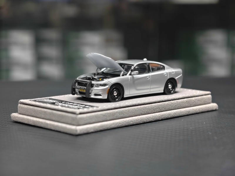 Elite Collectibles 1:64 Dodge Charger Diecast Car