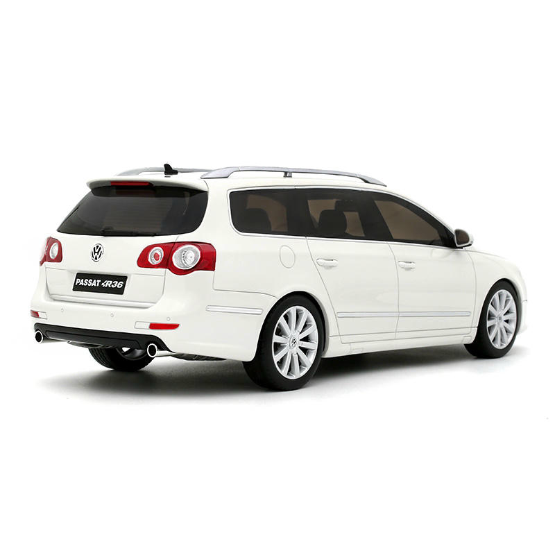 OTTO 1:18 Volkswagen Passat R36 (B6) Resin Model