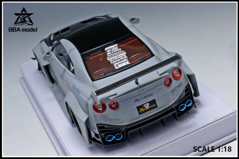 BBA Nissan GT-R 35GT-RR 1:18 Resin Model Car