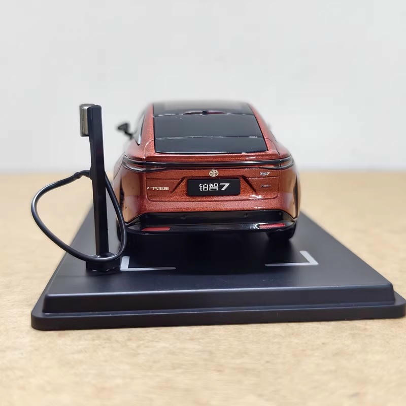 1:43 GAC Toyota Bozhi 7 Diecast Model