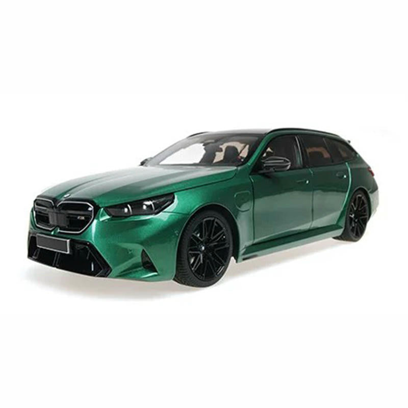 Minichamps 1:18 BMW M5 Touring (2024) Diecast Opening Model