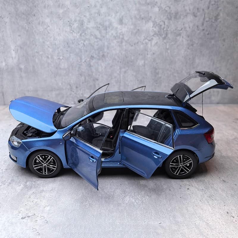 SAIC1:18 Scale Volkswagen Skoda Rapid Die-Cast Model Car