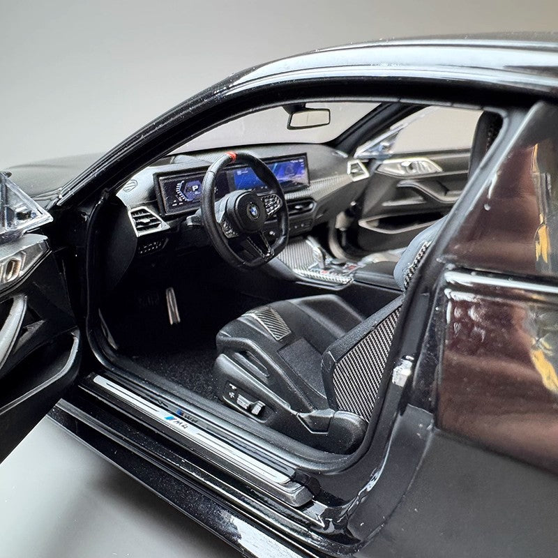 Minichamps 1:18 BMW M4 2024 Diecast Car