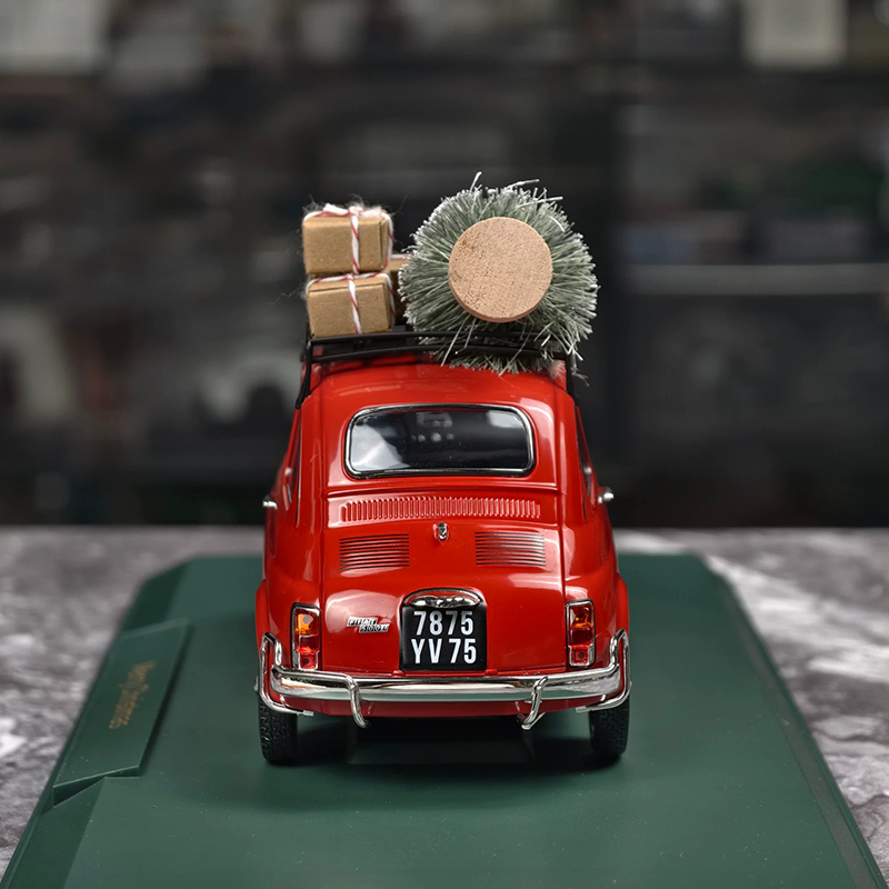 NOREV 1:18 Christmas Edition Volkswagen Beetle, Porsche 911 &amp; Fiat 500 Diecast Model Cars