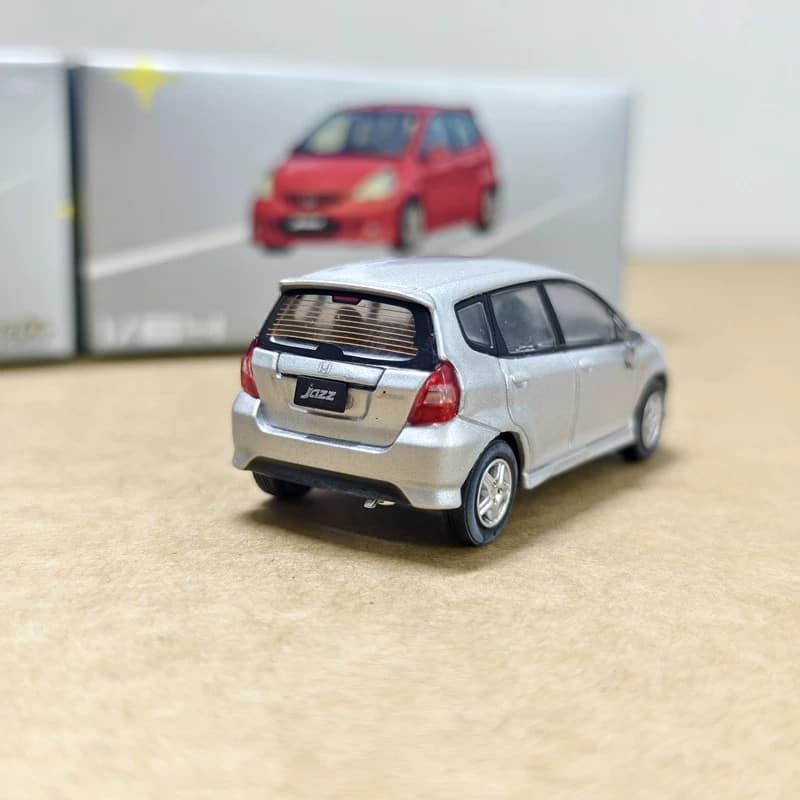 Sonic Gear 1:64 Honda Jazz 2001 Diecast Model