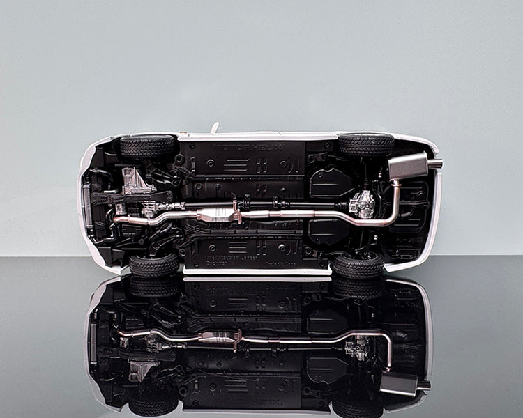 Mitsubishi Lancer Evolution IV Diecast Model – 1:18 Limited Edition 