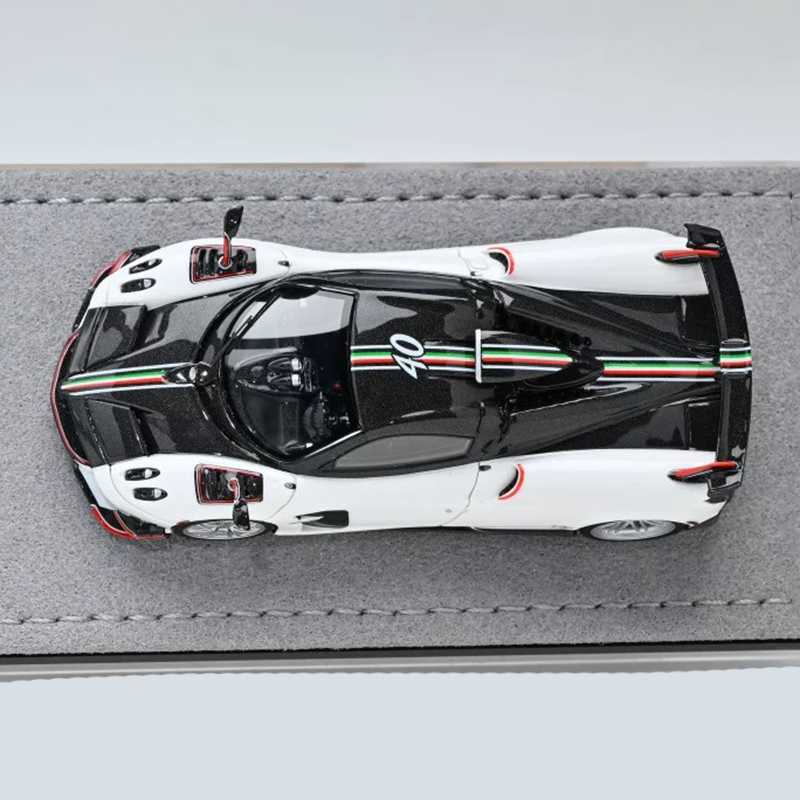 DMH 1:64 Pagani Huayra Roadster Resin Model