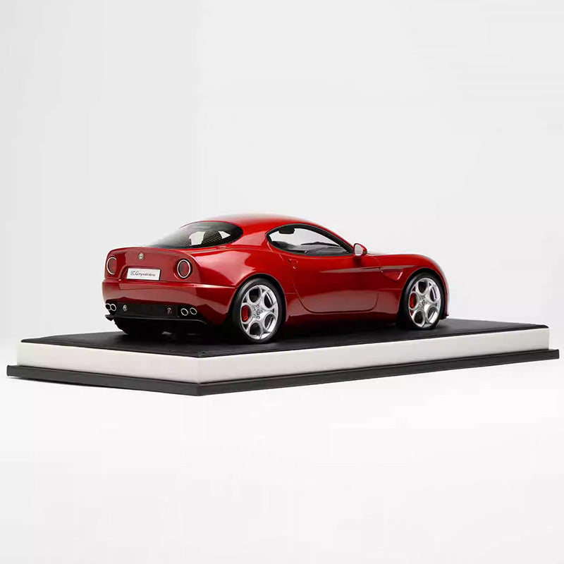 MotorHelix 1:18 Alfa Romeo 8C Resin Model