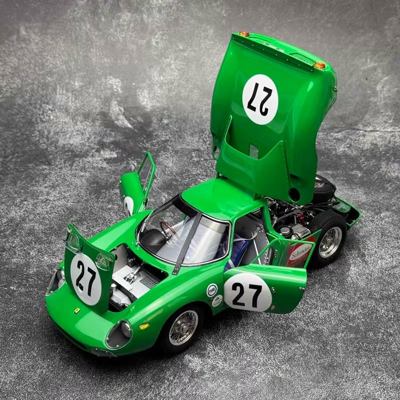 CMC 1:18 Ferrari 250 LM Alloy Diecast Model Car