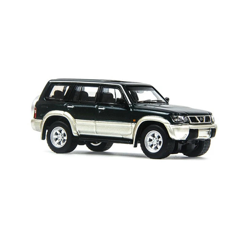 Paudi Model 1:64 Nissan Patrol Y61 (1998) Diecast Model