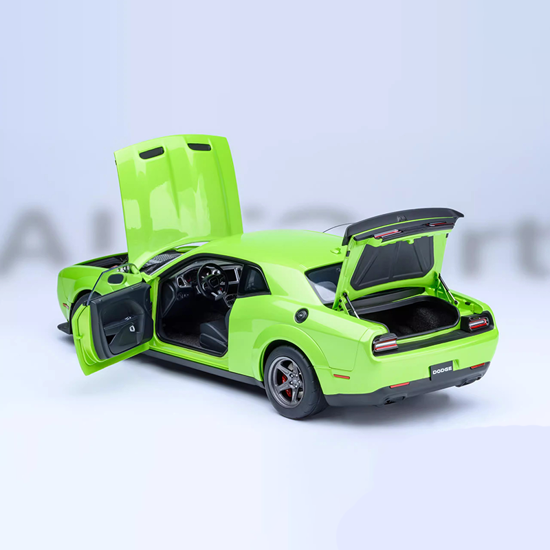 AUTOart 1:18 Dodge Challenger SRT Super Stock 2023 Diecast Model