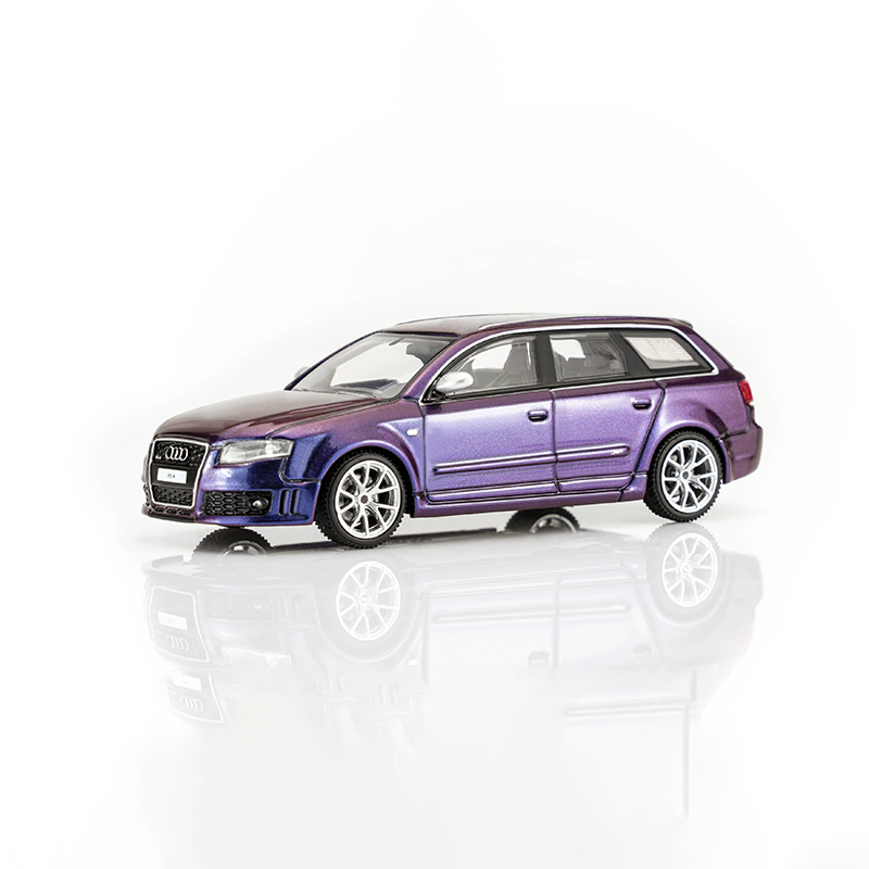 MOTORHELIX MH 1:64 Audi RS4 (B7) 2005 Diecast Model