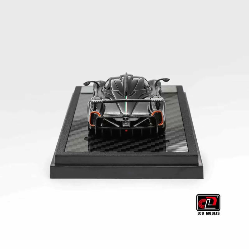 LCD 1:64 Pagani Huayra R – Black Carbon – YX car model