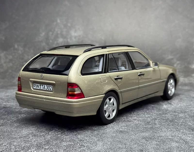 NOREV 1:18 Mercedes-Benz C-Class T-Model W202 Diecast Model Car – Classic C-Class Estate Collector