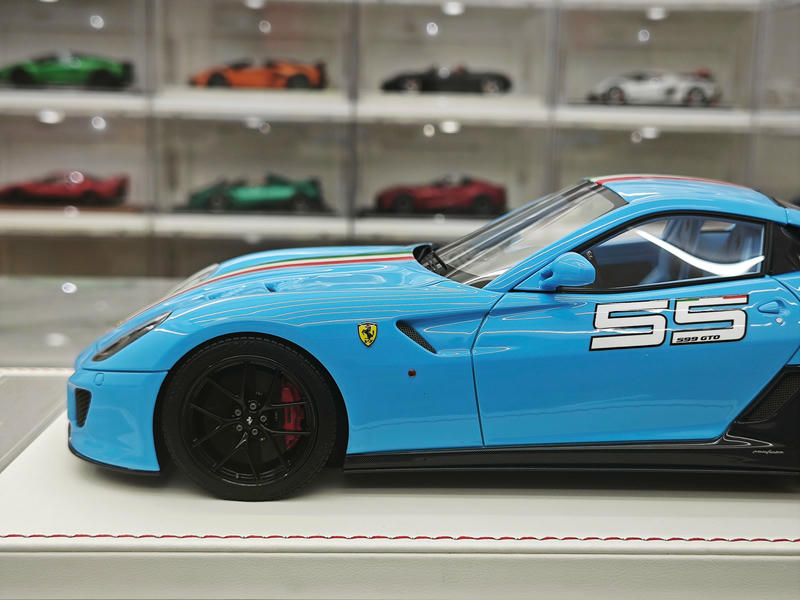 Dino Model 1:18 Ferrari 599 GTO Resin Model