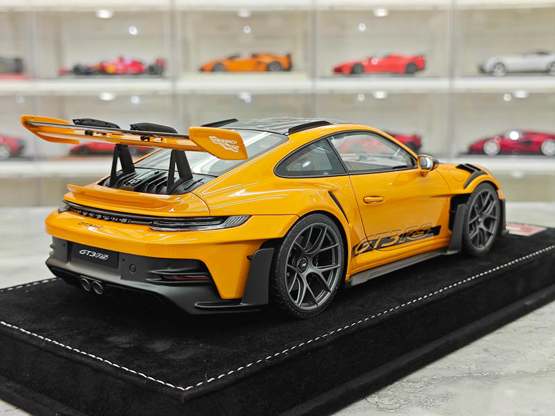 HH Model Porsche 992.1 GT3 RS 1:18 Resin Model Car