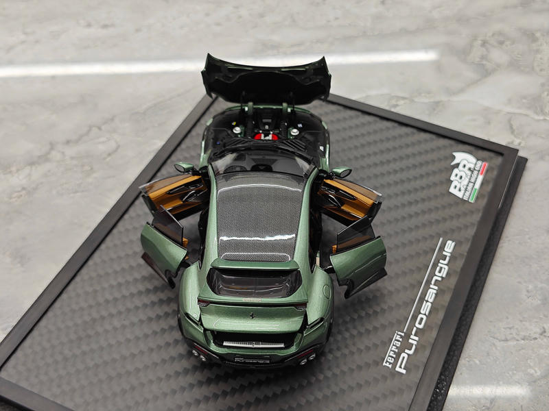 BBR Ferrari Purosangue Black Roof 1:43 Diecast Model Car