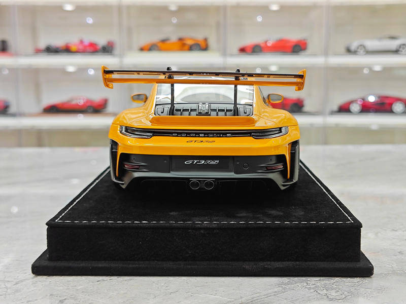 HH Model Porsche 992.1 GT3 RS 1:18 Resin Model Car