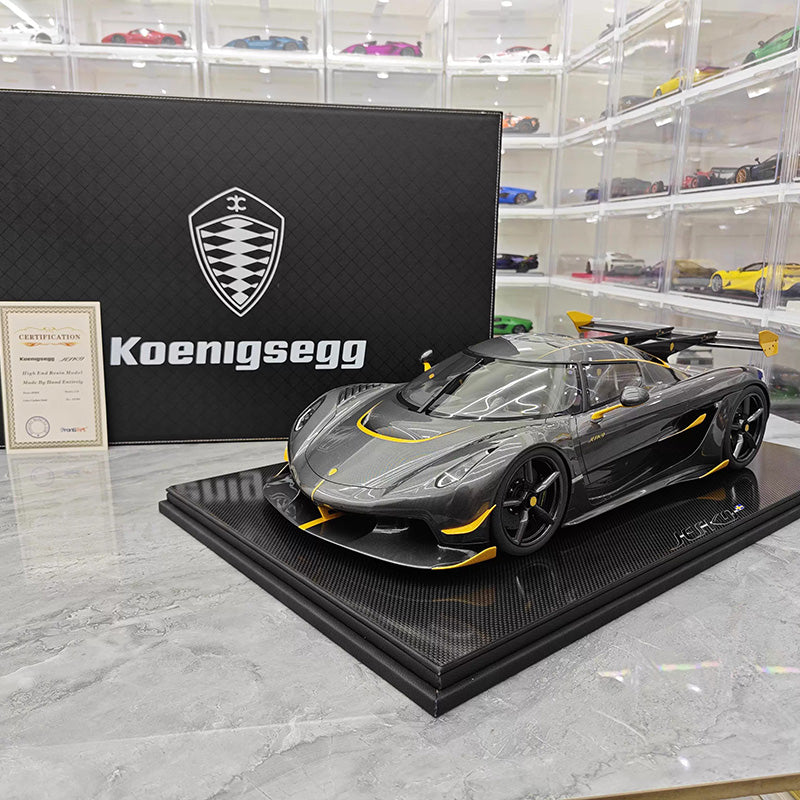 FrontiArt 1:8 Koenigsegg Agera RSR Resin Model Car