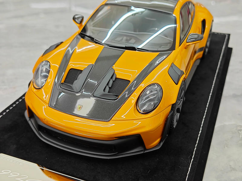 HH Model Porsche 992.1 GT3 RS 1:18 Resin Model Car