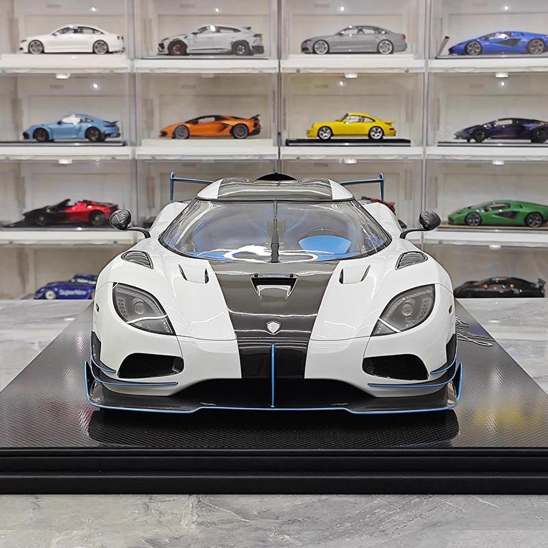 FrontiArt 1:8 Koenigsegg Agera RSR Resin Model Car