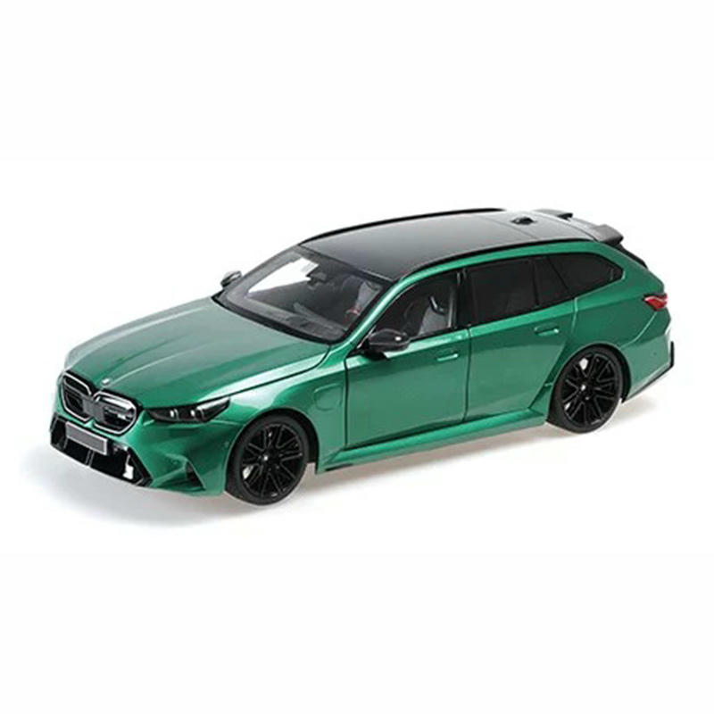 Minichamps 1:18 BMW M5 Touring (2024) Diecast Opening Model