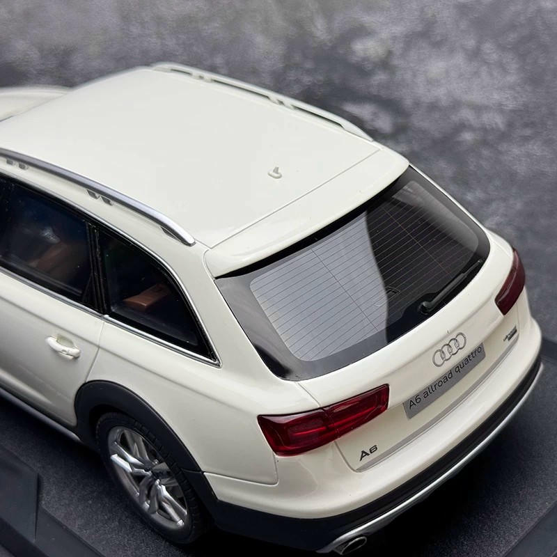 OTTO 1:18 Audi A6L C7 Allroad Wagon 2015 Resin Model Car