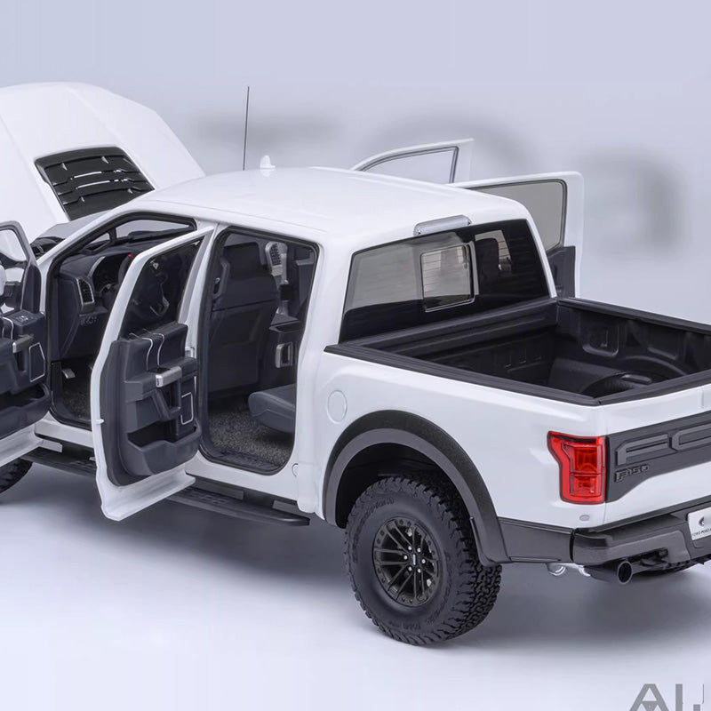 AUTOart 1:18 Ford F-150 Raptor SuperCrew 2019 Diecast Model Truck