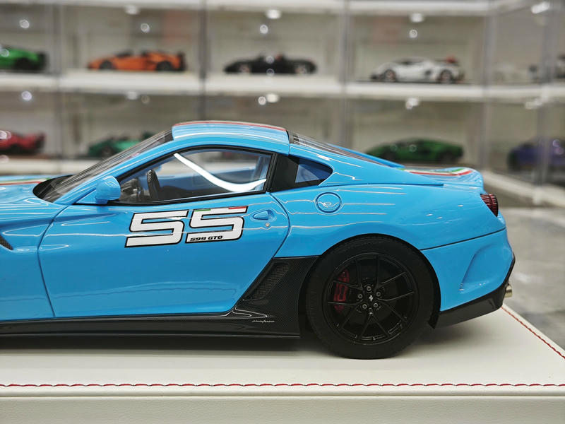 Dino Model 1:18 Ferrari 599 GTO Resin Model