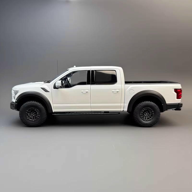 AUTOart  1:18 Ford F-150 Raptor SuperCrew 2019 Diecast Model Truck