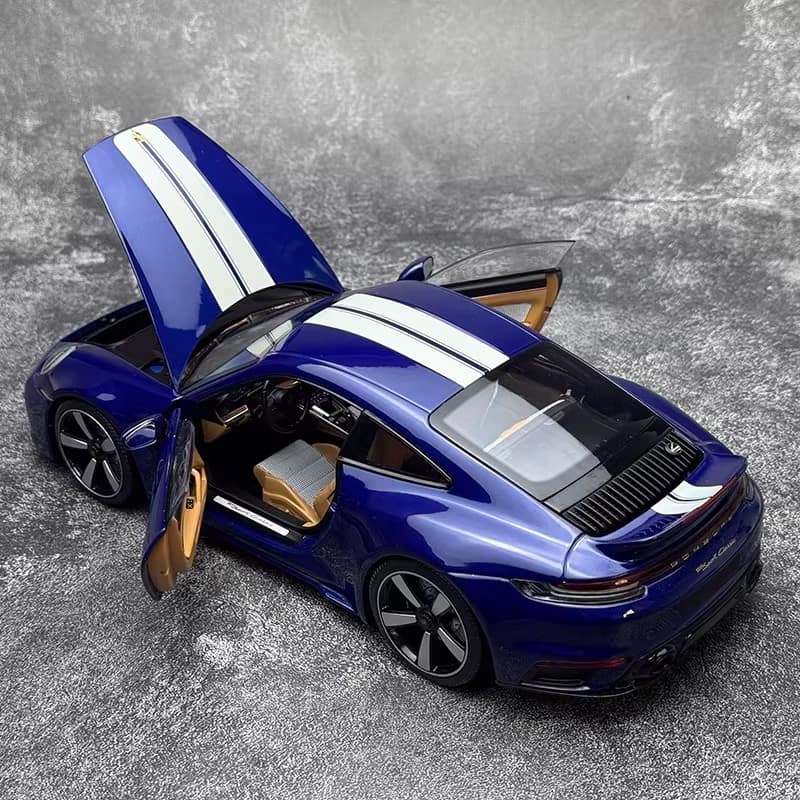 Minichamps 1:18 Porsche 911 (992) Sport Classic 2022 Alloy Diecast Model Car