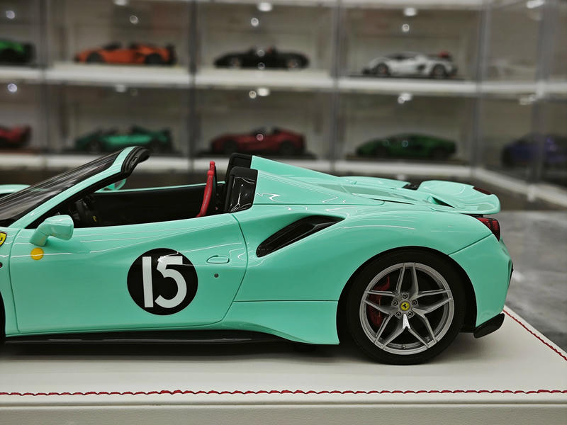 Dino Model 1:18 Ferrari 488 Pista Spider Resin Model – Tiffany