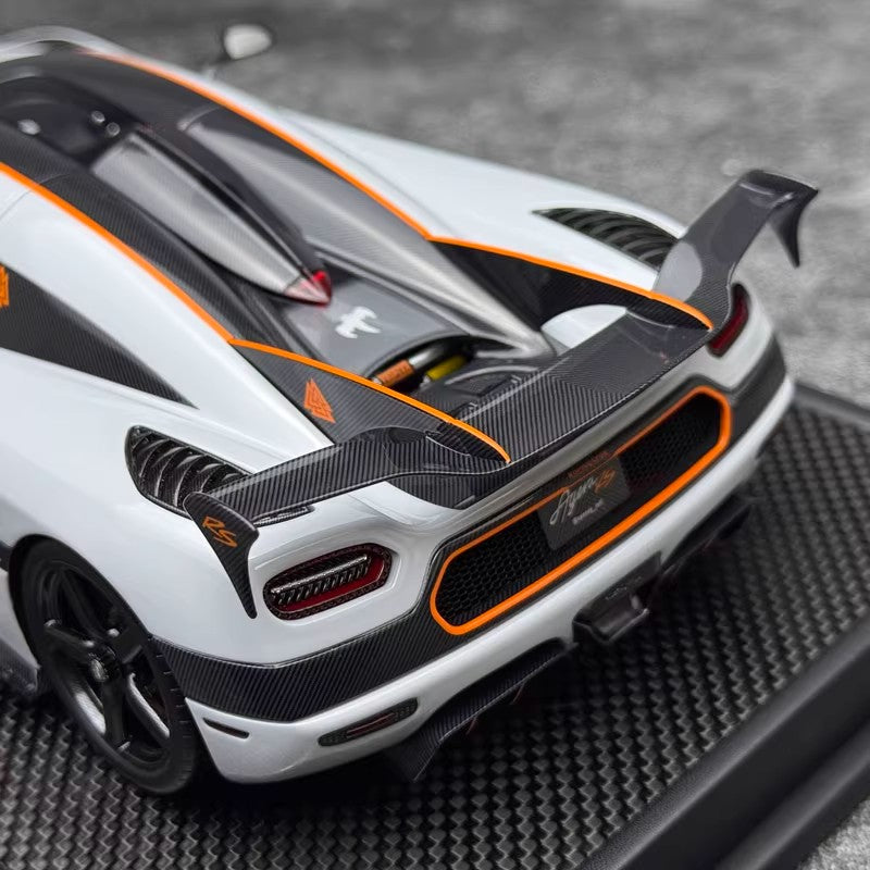 VMB Koenigsegg Agera RS 1:18 Resin Supercar Model