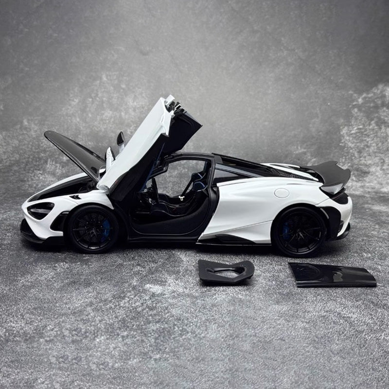 HPD 1:18 McLaren 765LT Diecast Car
